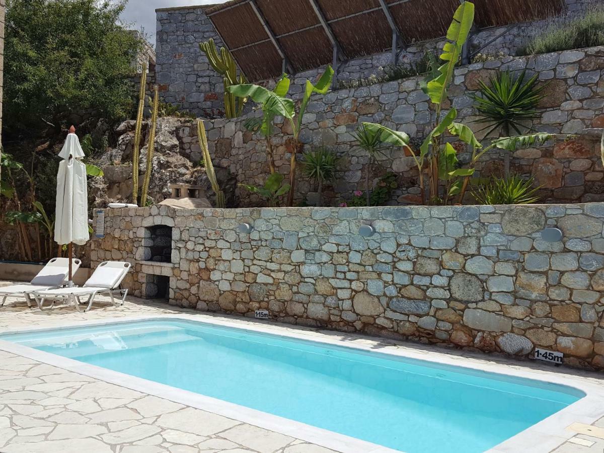 Rathimata Villas 斯陶帕 外观 照片